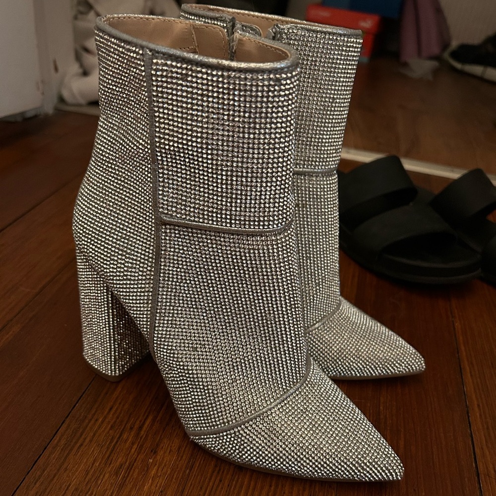 Steve Madden sparkle boots, size 6